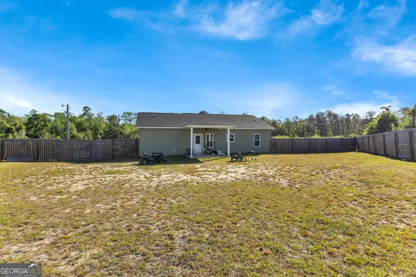 $233,000 | 186 Mill Branch Circle, Douglas, GA 31535
