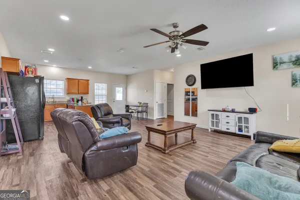 $233,000 | 186 Mill Branch Circle, Douglas, GA 31535