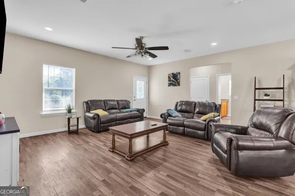 $233,000 | 186 Mill Branch Circle, Douglas, GA 31535