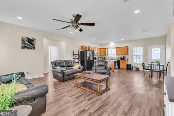 $233,000 | 186 Mill Branch Circle, Douglas, GA 31535