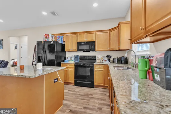 $233,000 | 186 Mill Branch Circle, Douglas, GA 31535