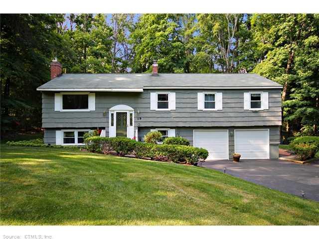 19 Valley View Drive Simsbury, CT 06089 - Photo 1 of 1 Exterior Front. Welcome home!