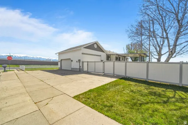 $739,900 | 1055 South 1000 West, Clearfield, UT 84015