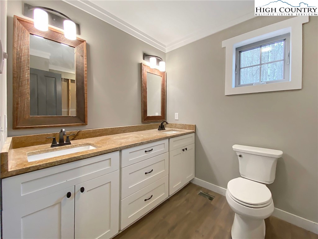 254 Hunnicut Mountain Road Marion, NC 28752 - Photo 21 of 35 Gallery Image 21