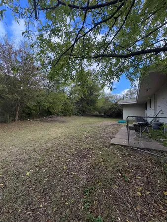 a view of a outdoor space