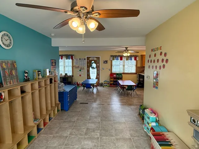 $249,900 | 206 6th Avenue East, Andalusia, IL 61232