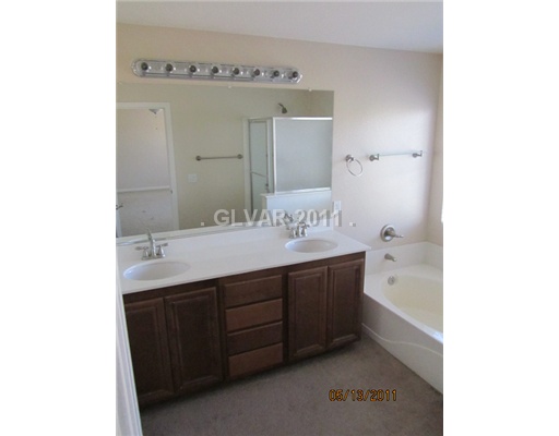7862 Midnight Ride Street Las Vegas, NV 89131 - Photo 12 of 14 Master Bath/Spa.