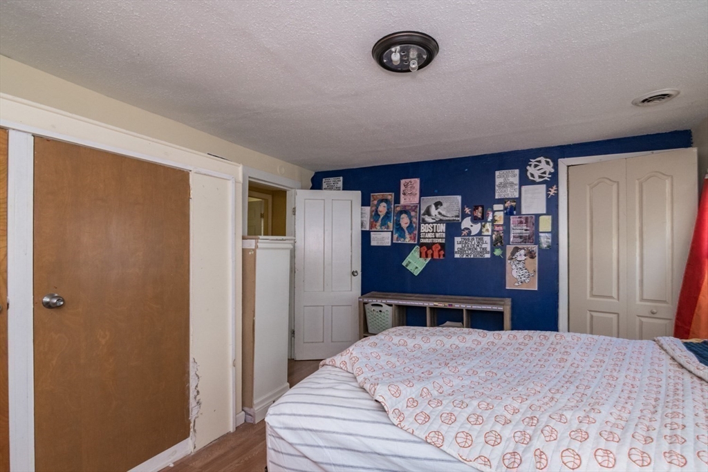 32 Randall Place Springfield, MA 01108 - Photo 24 of 34