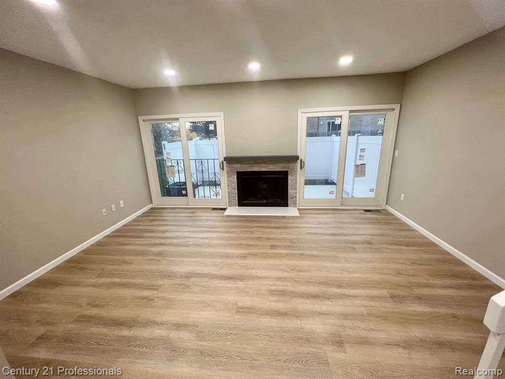7231 Morton Taylor N Road Canton, MI 48187 - Photo 11 of 31