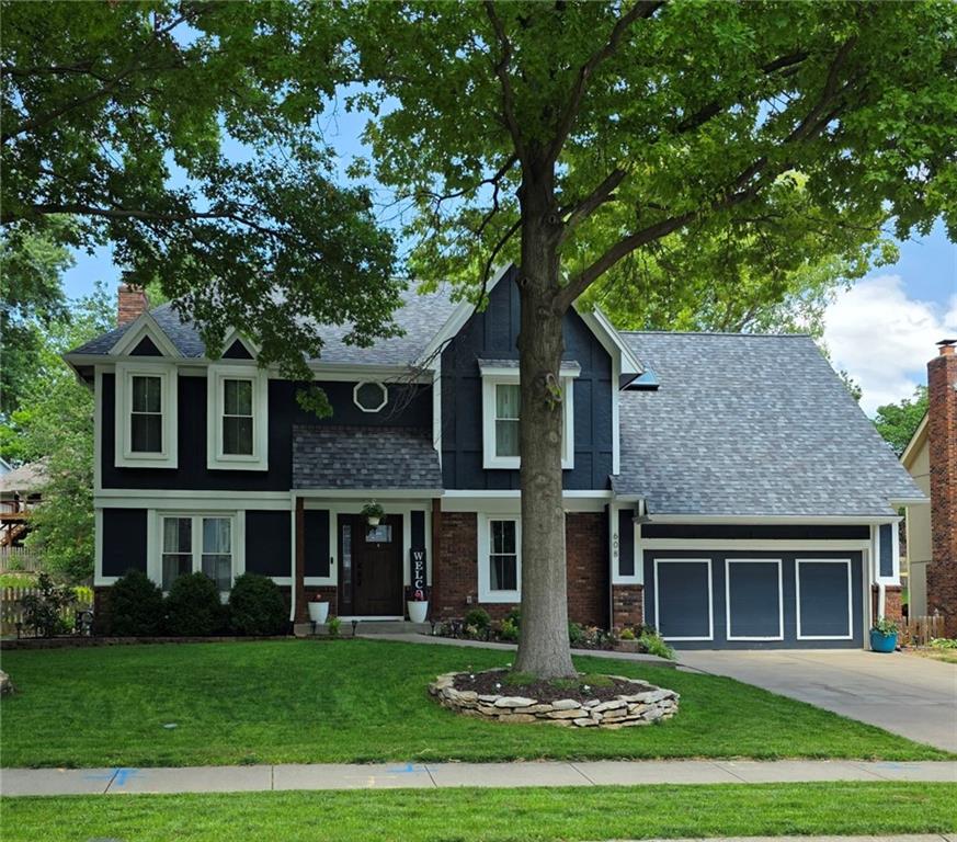 608 Butternut Lane Liberty, MO 64068 - Photo 3 of 10
