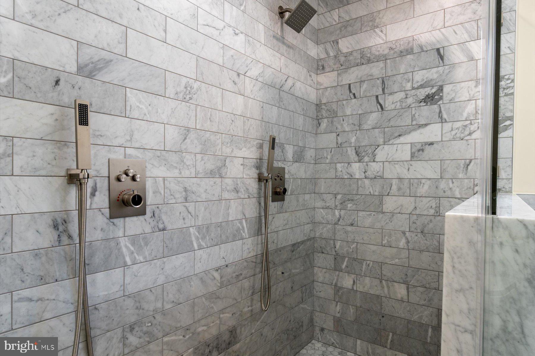 2942 Southaven Drive Annapolis, MD 21401 - Photo 18 of 41 a bathroom with a shower