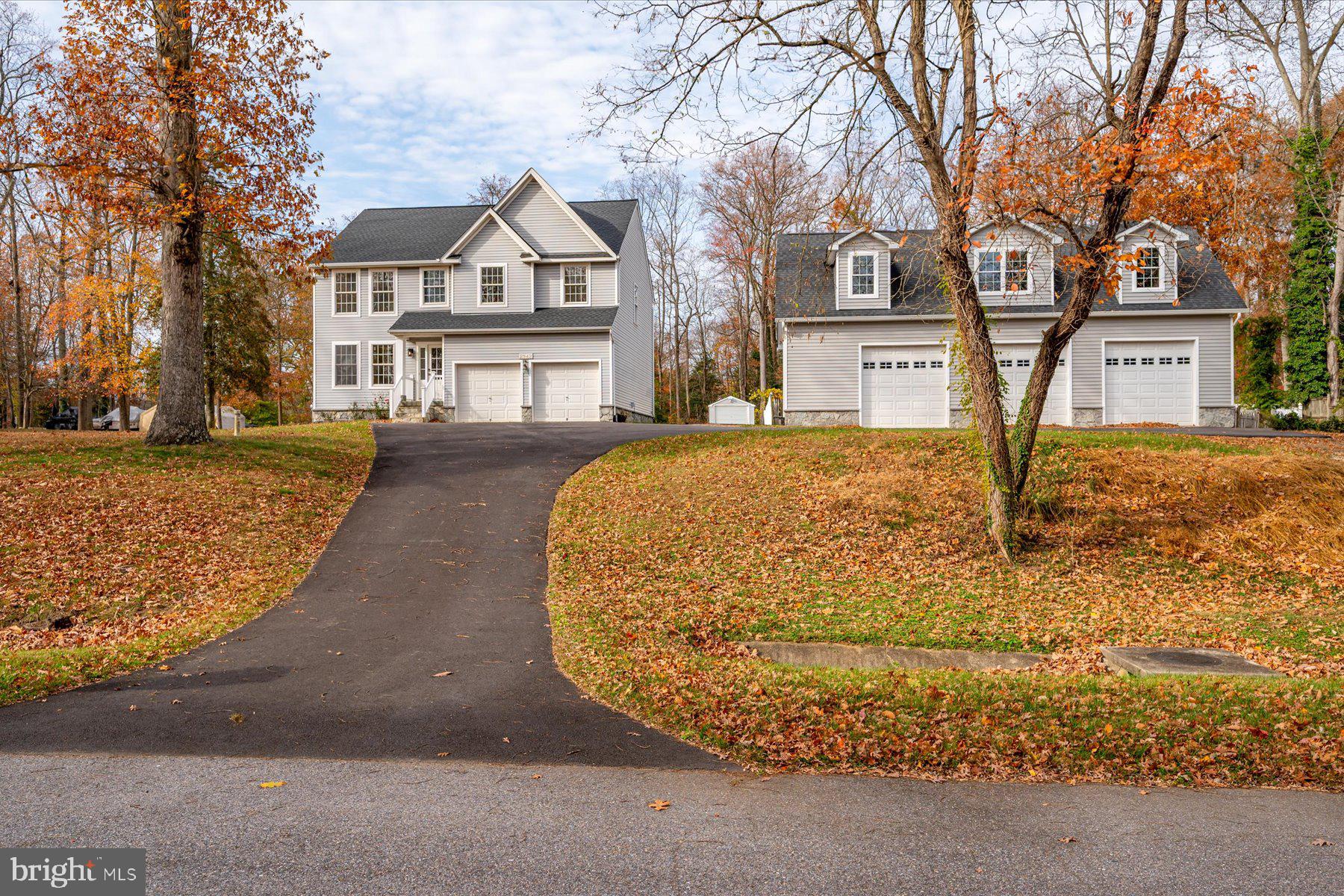 2942 Southaven Drive Annapolis, MD 21401 - Photo 39 of 41 front view of a house with a yard