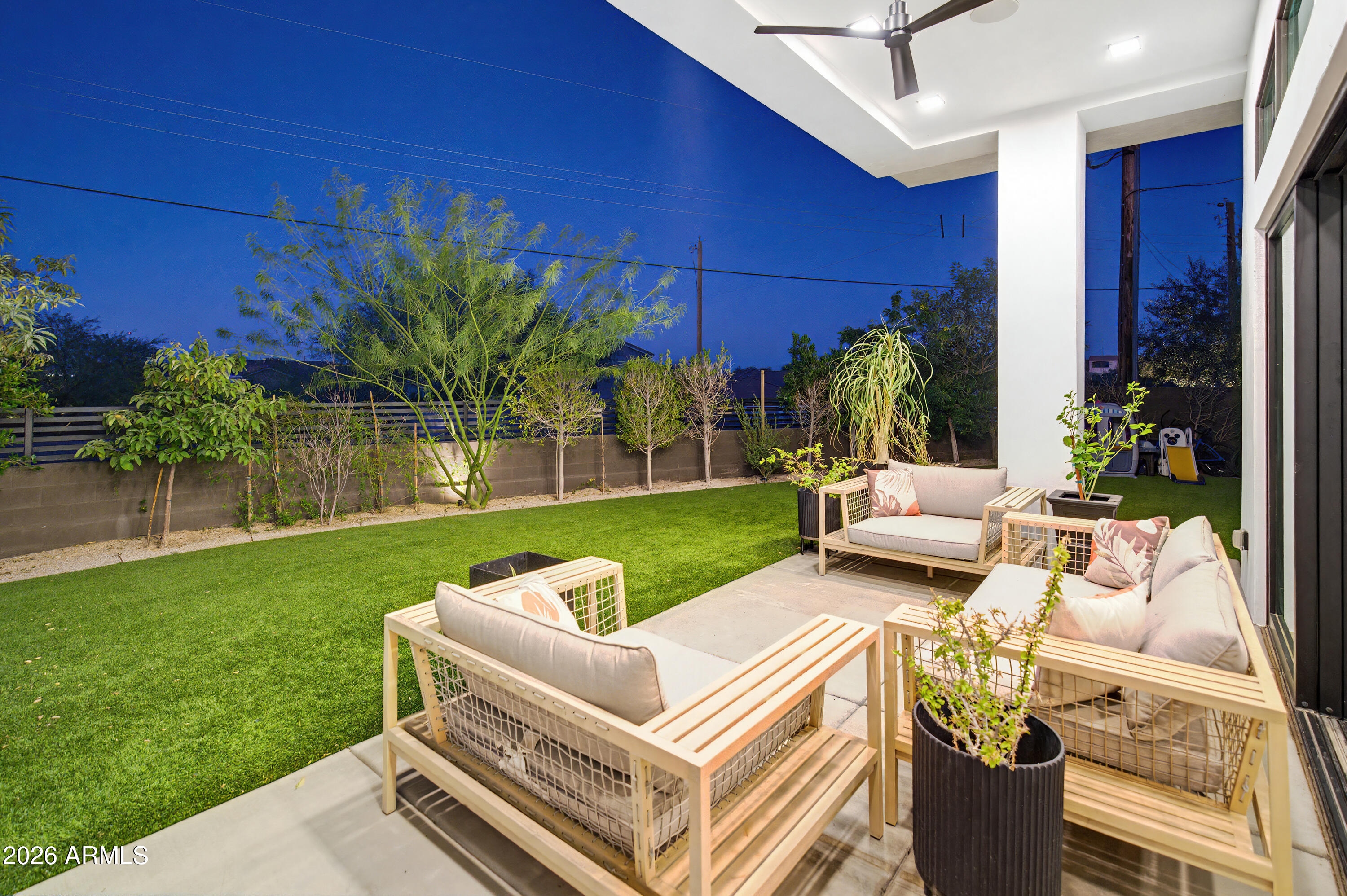 3350 East Highline Canal Road Phoenix, AZ 85042 - Photo 75 of 91 3350 E Highline Canal Rd-88