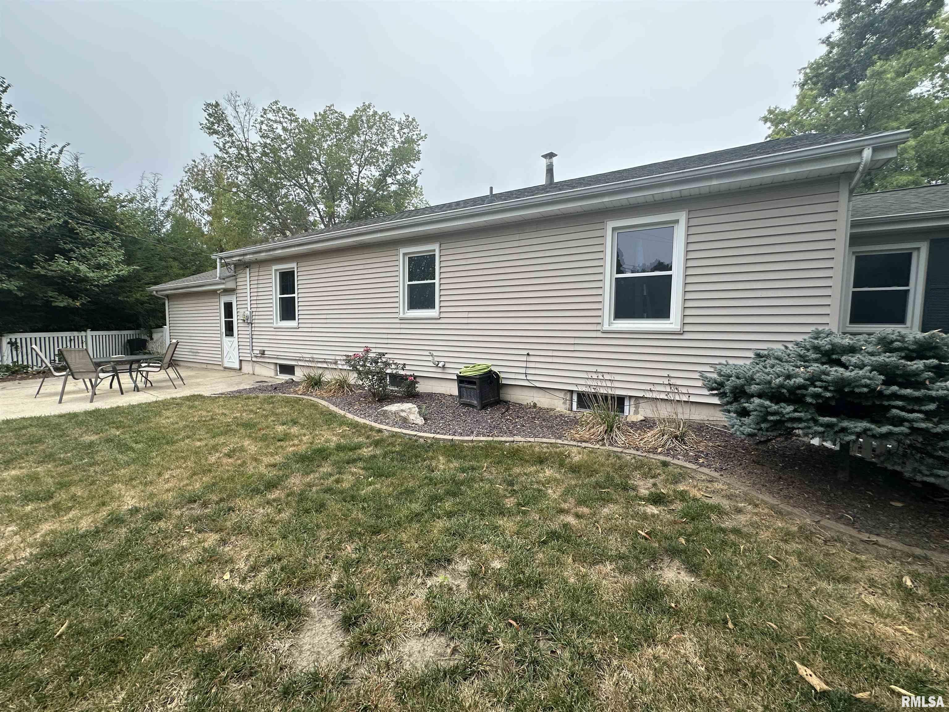 900 South First Avenue Morton, IL 61550 - Photo 24 of 28