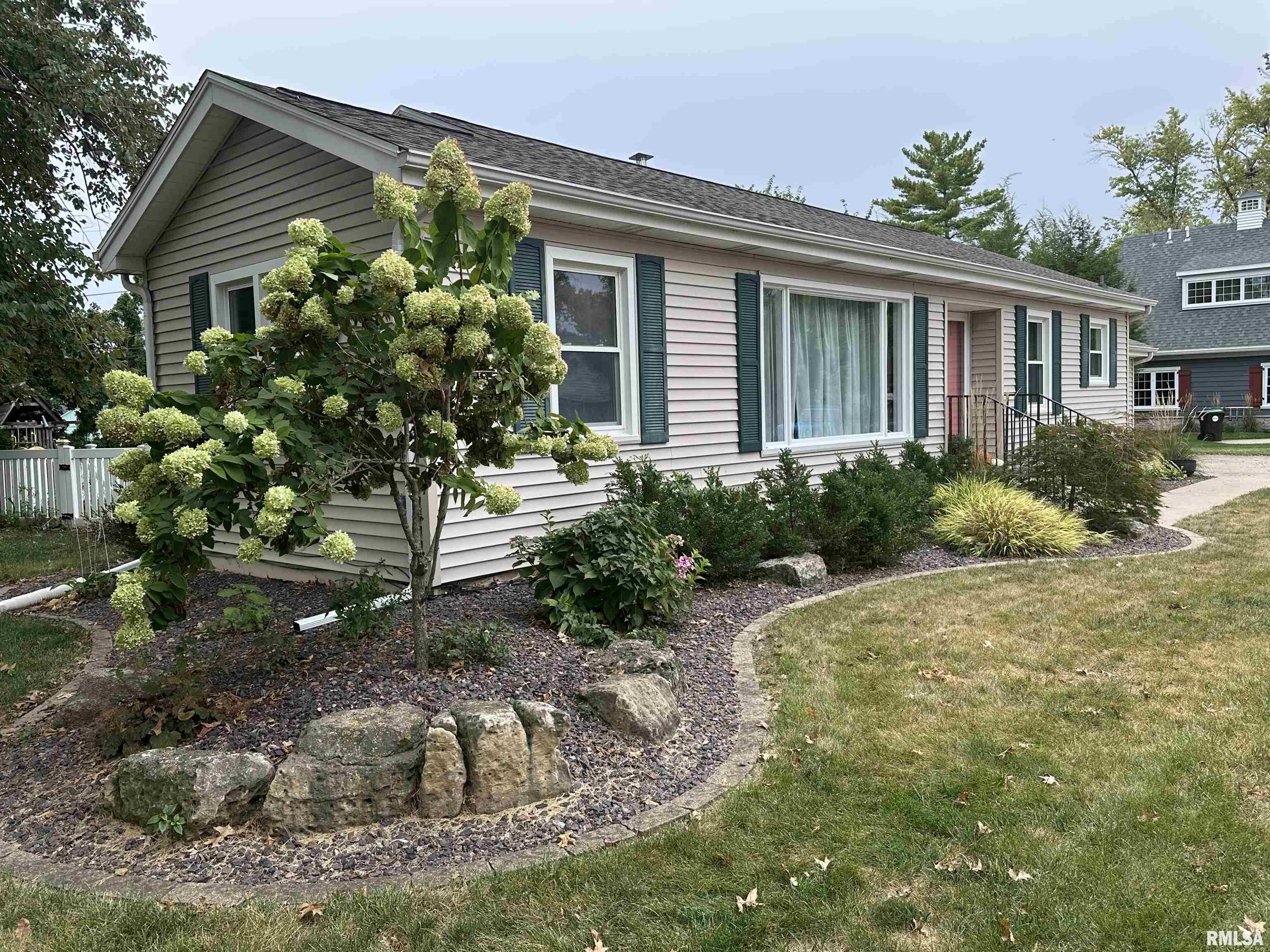 900 South First Avenue Morton, IL 61550 - Photo 4 of 28