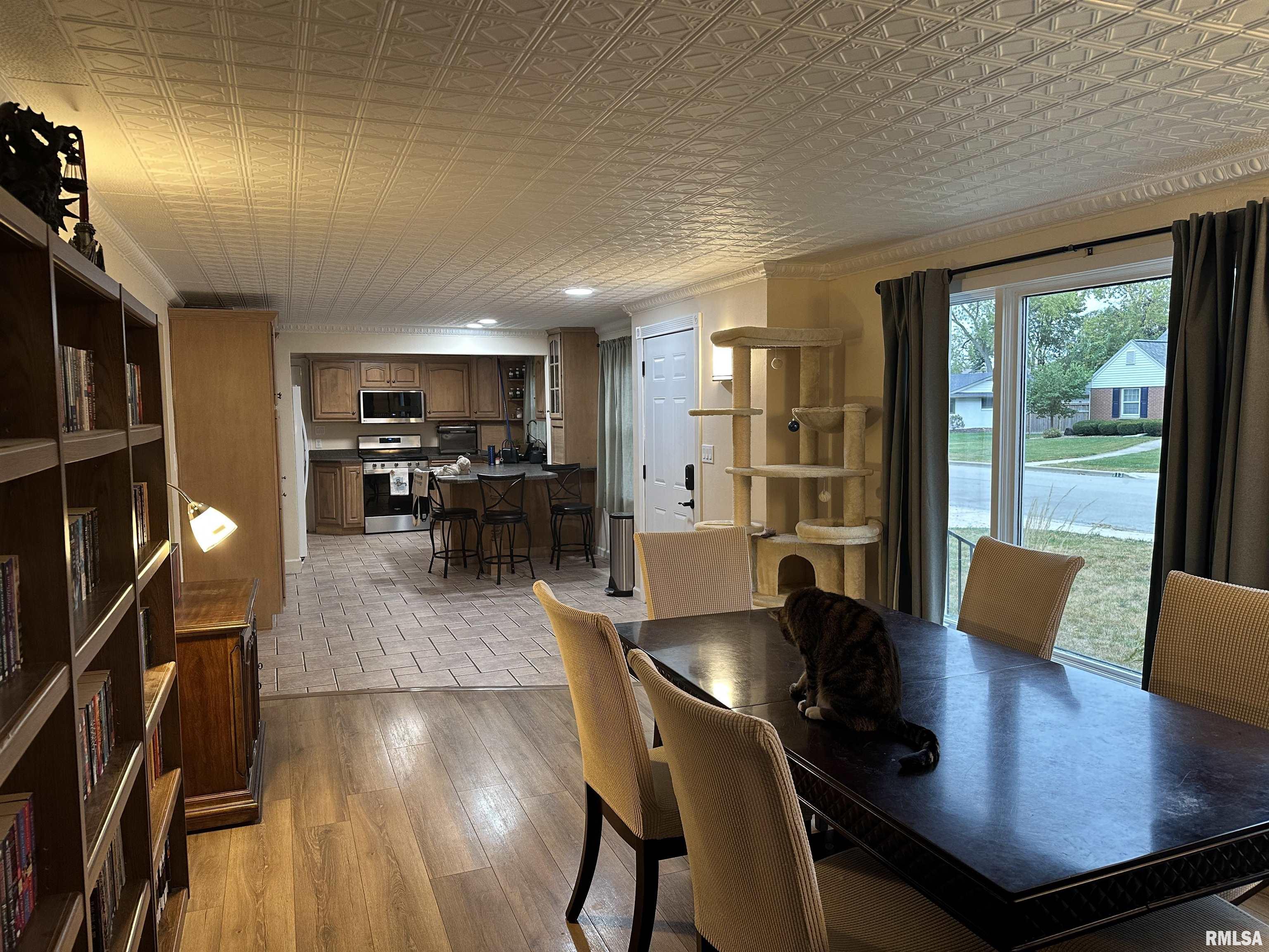 900 South First Avenue Morton, IL 61550 - Photo 9 of 28