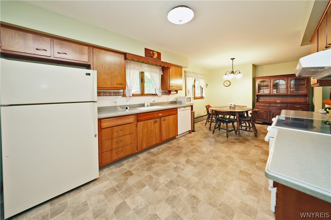 6800 Derby Road Evans, NY 14047 - Photo 6 of 50