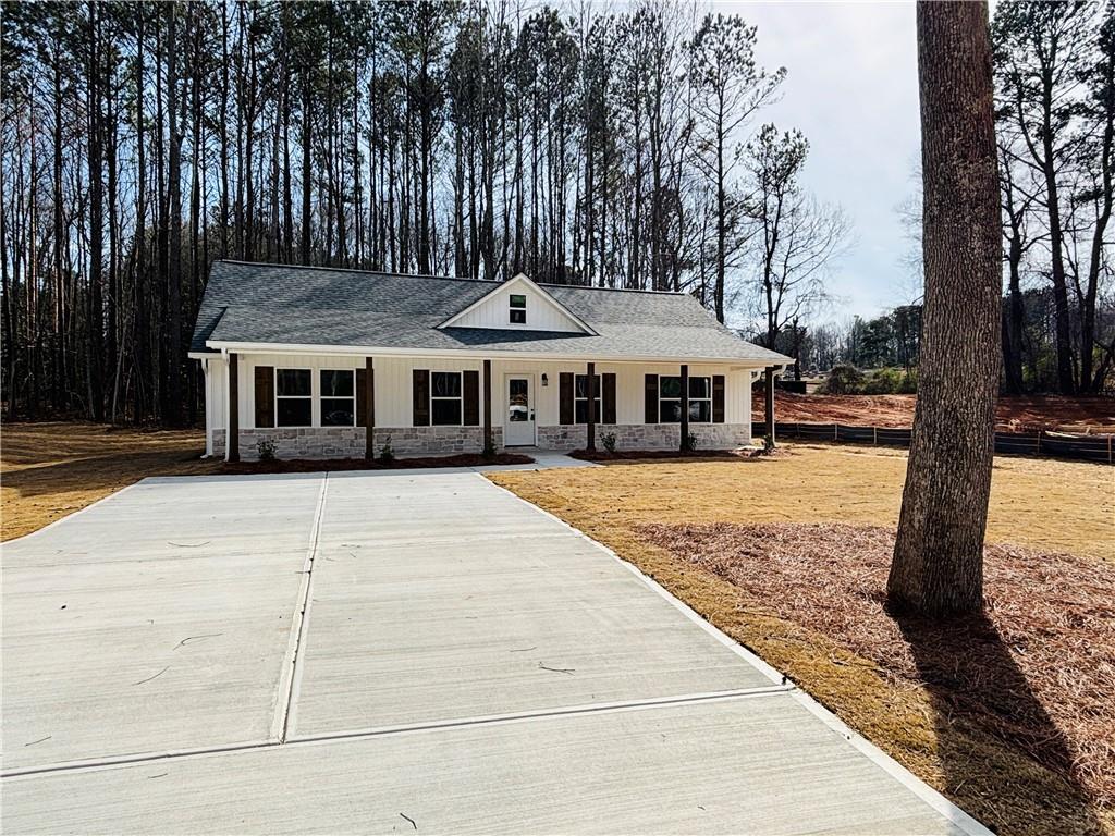 488 West Avenue Bowdon, GA 30108 - Photo 1 of 26