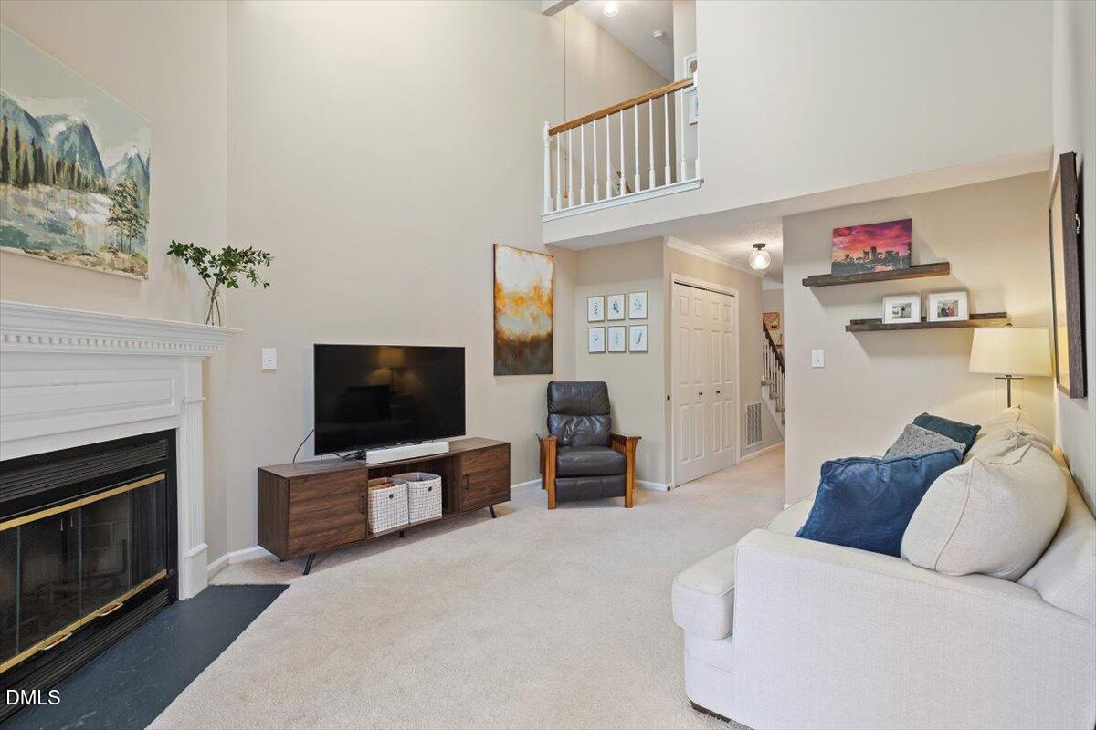 1008 Oak Lake Court Raleigh, NC 27606 - Photo 10 of 34 Family Room view to hallway