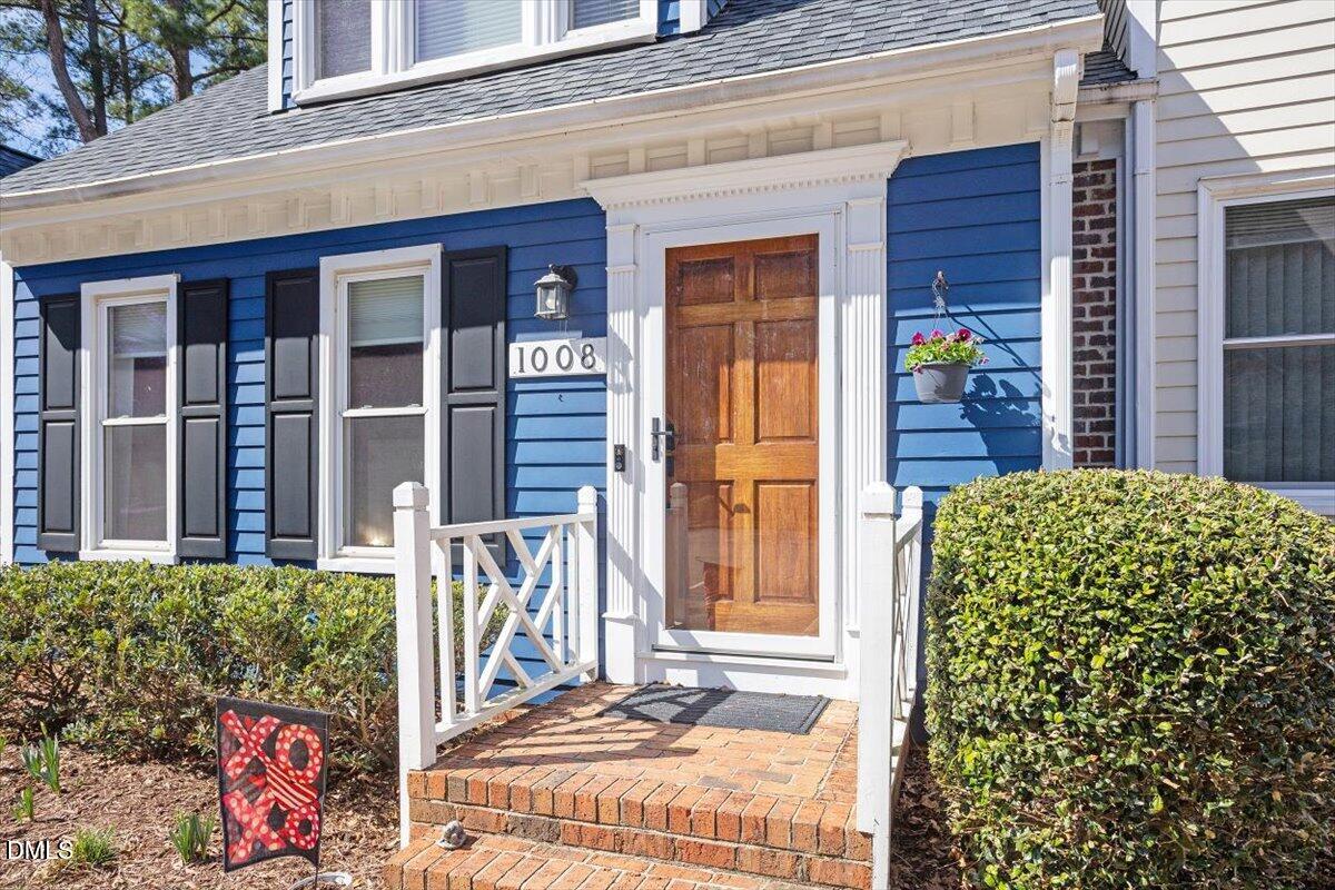 1008 Oak Lake Court Raleigh, NC 27606 - Photo 6 of 34 Exterior Front