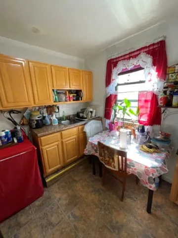 $167,000 | 883 East 165th Street, Unit 3B | Foxhurst