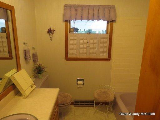 13573 Garden Plain Road Morrison, IL 61270 - Photo 13 of 16 Gallery Image 13