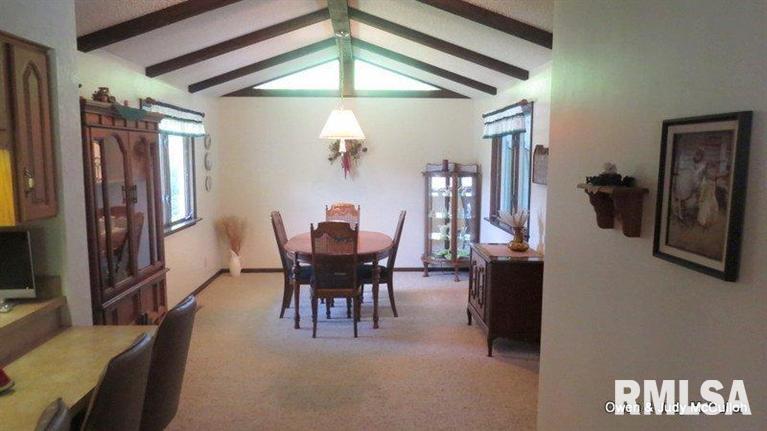13573 Garden Plain Road Morrison, IL 61270 - Photo 7 of 16 Gallery Image 7