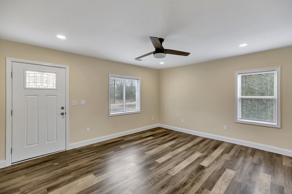 717 George Albert Lake Road Anderson, SC 29624 - Photo 4 of 28 Gallery Image 4