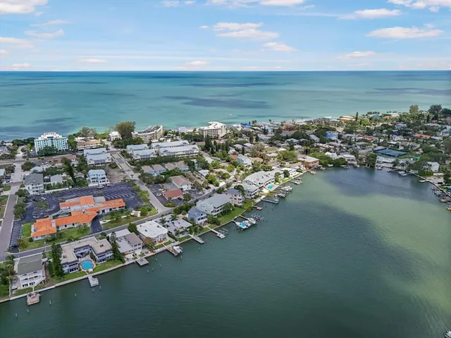 $1,225,000 | 2518 Coral Court, Indian Rocks Beach, FL 33785