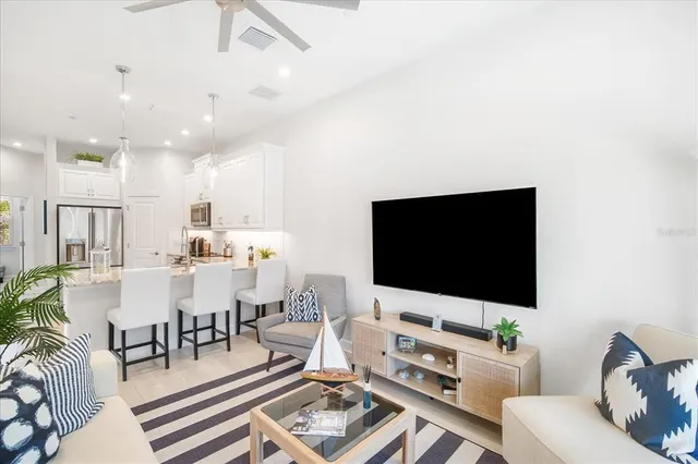 $1,225,000 | 2518 Coral Court, Indian Rocks Beach, FL 33785