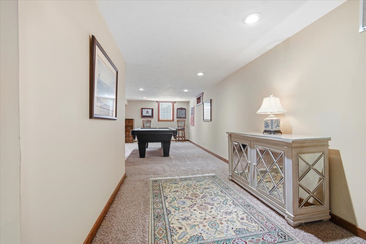 203 Highview Drive Eureka, IL 61530 - Photo 25 of 49