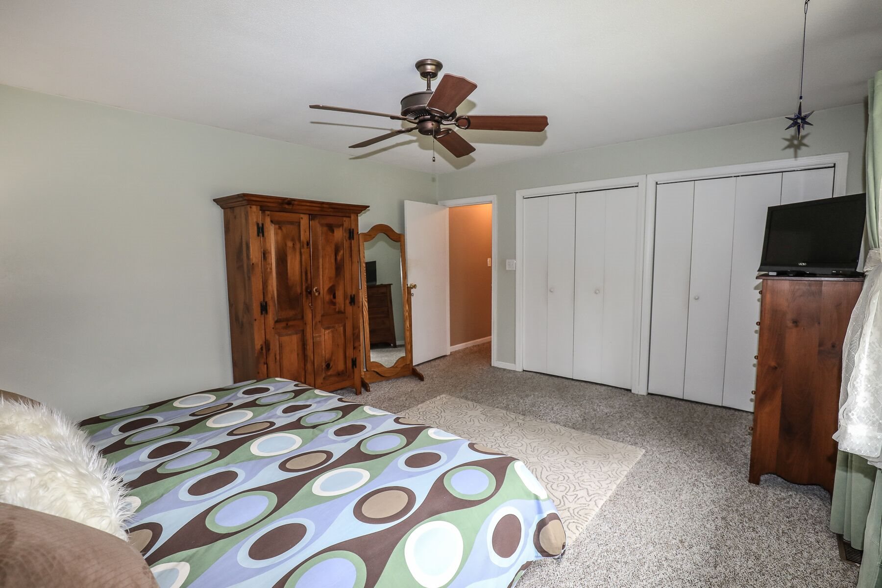 91 Rockingham Road Londonderry, NH 03053 - Photo 24 of 37
