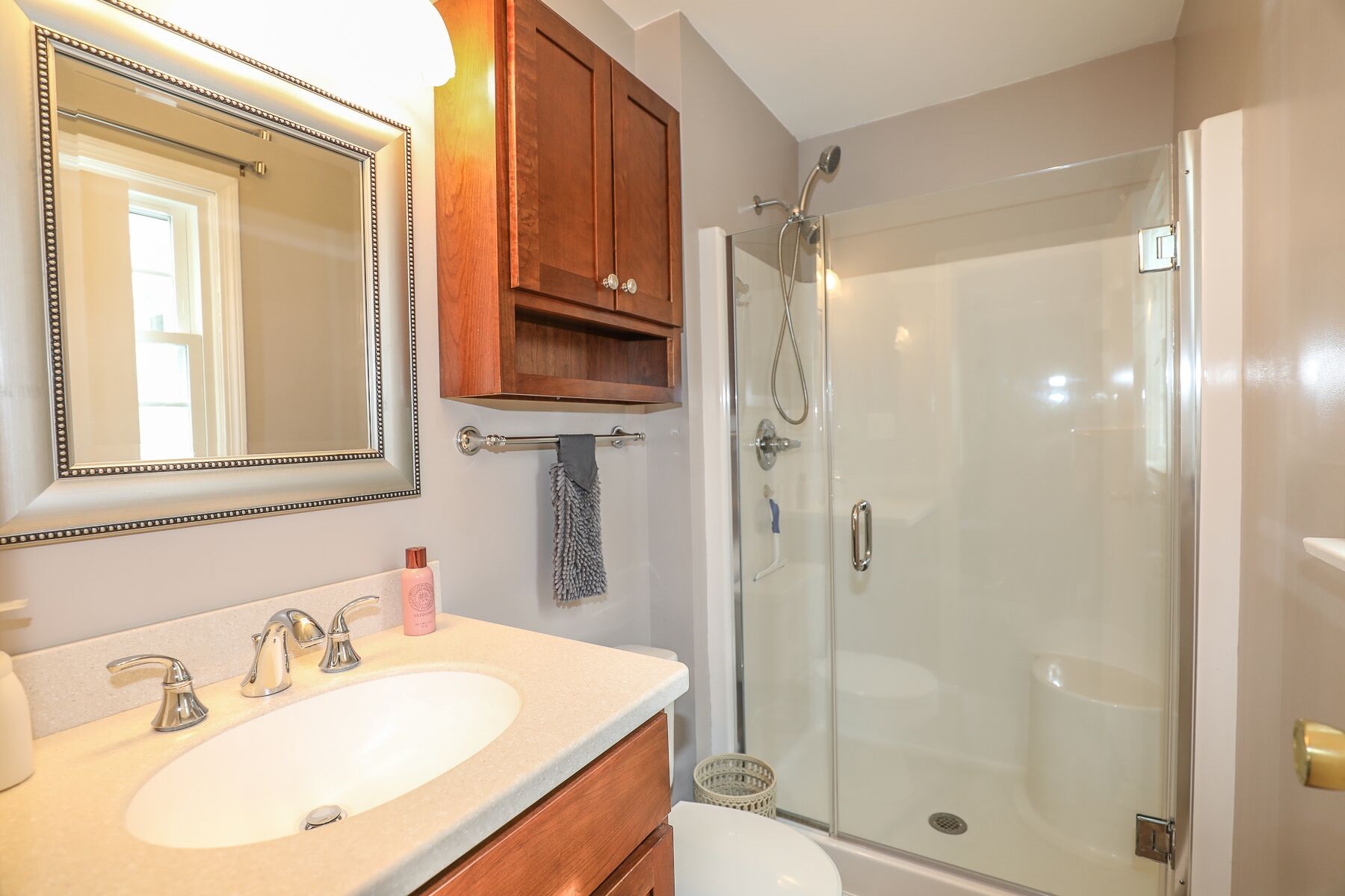 91 Rockingham Road Londonderry, NH 03053 - Photo 27 of 37