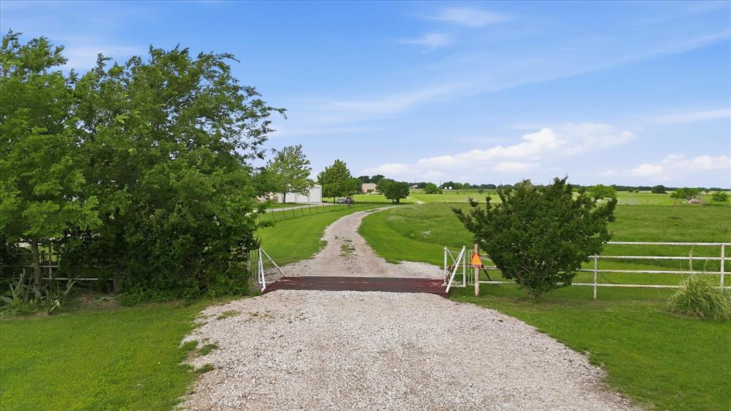 3289 Mitchell Road Krum, TX 76249 - Photo 1 of 40 a view of a park