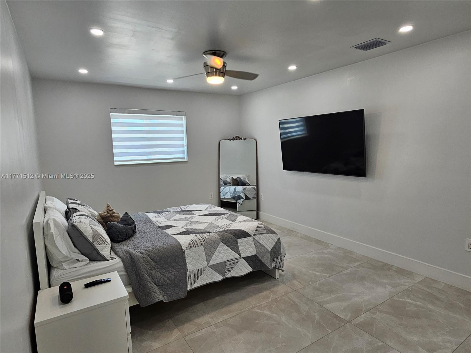 11445 Quail Roost Drive Miami, FL 33157 - Photo 12 of 33