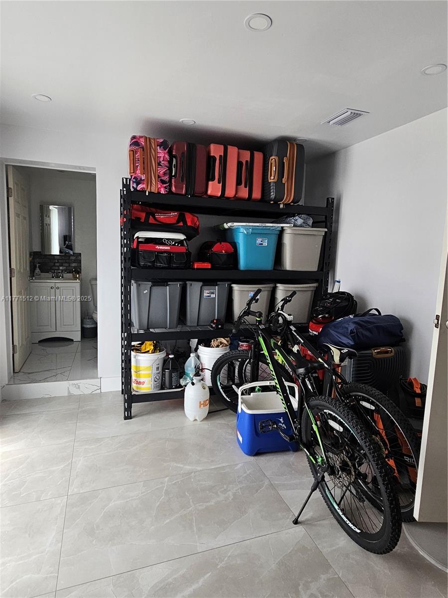 11445 Quail Roost Drive Miami, FL 33157 - Photo 14 of 33