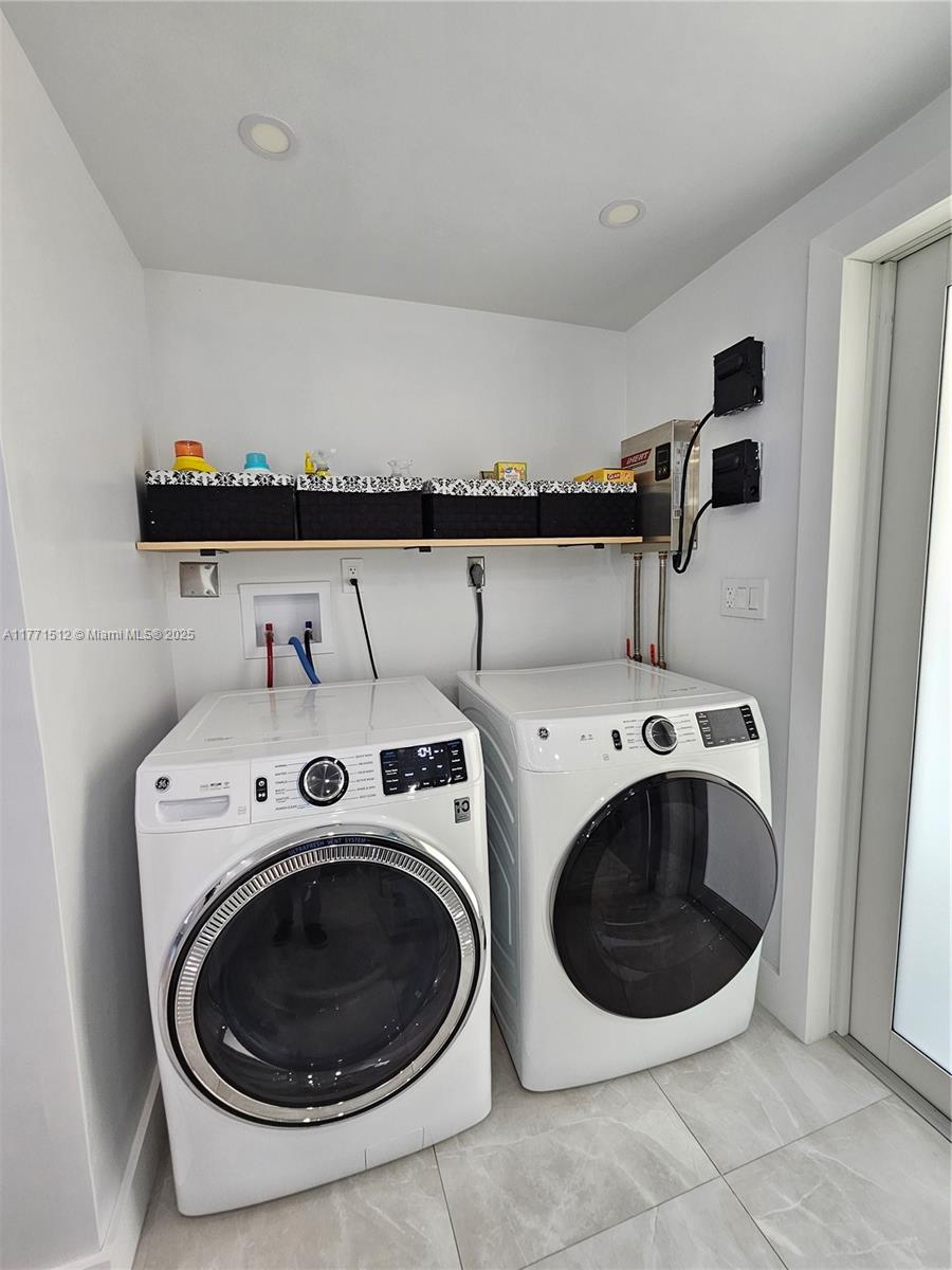 11445 Quail Roost Drive Miami, FL 33157 - Photo 20 of 33