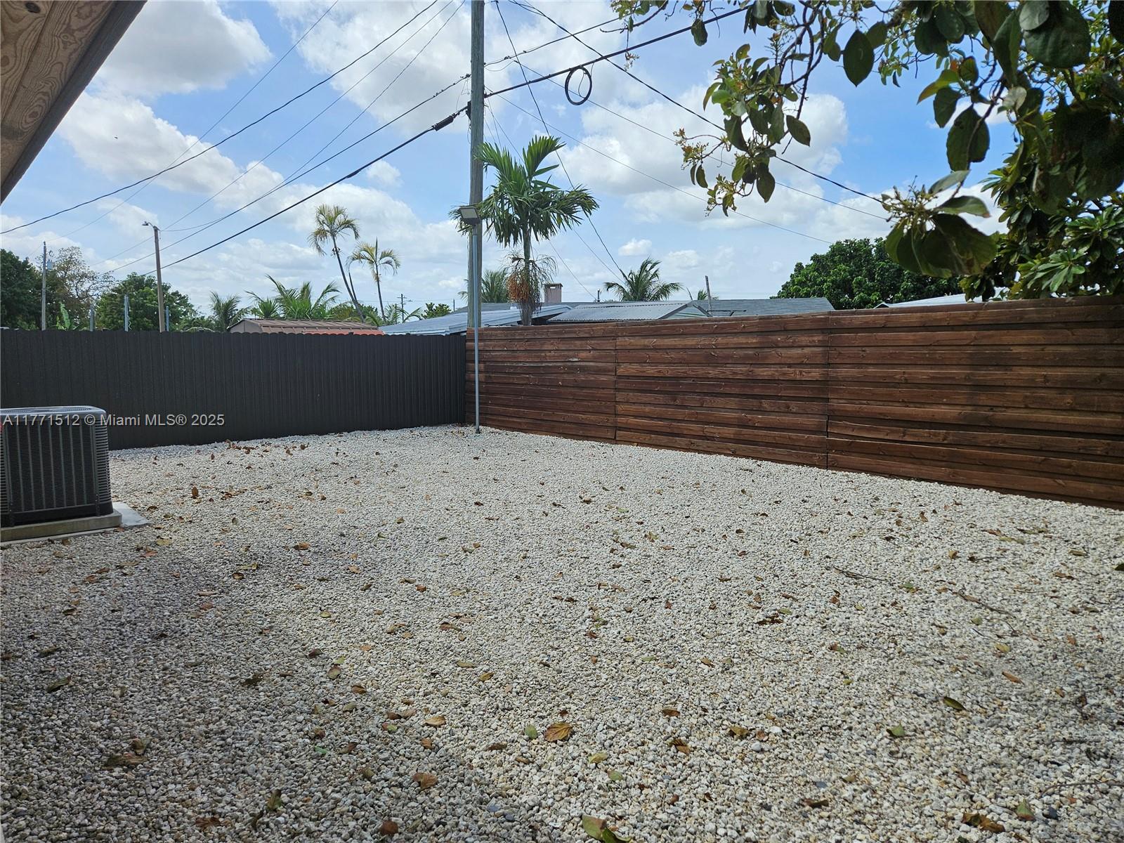 11445 Quail Roost Drive Miami, FL 33157 - Photo 29 of 33