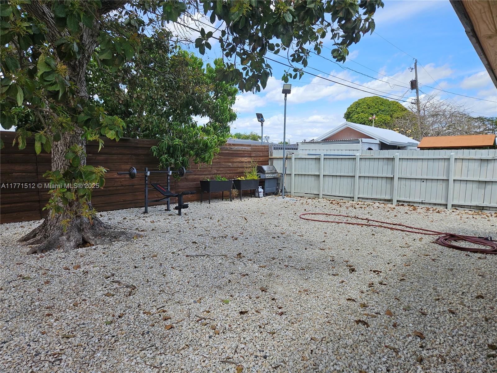 11445 Quail Roost Drive Miami, FL 33157 - Photo 30 of 33