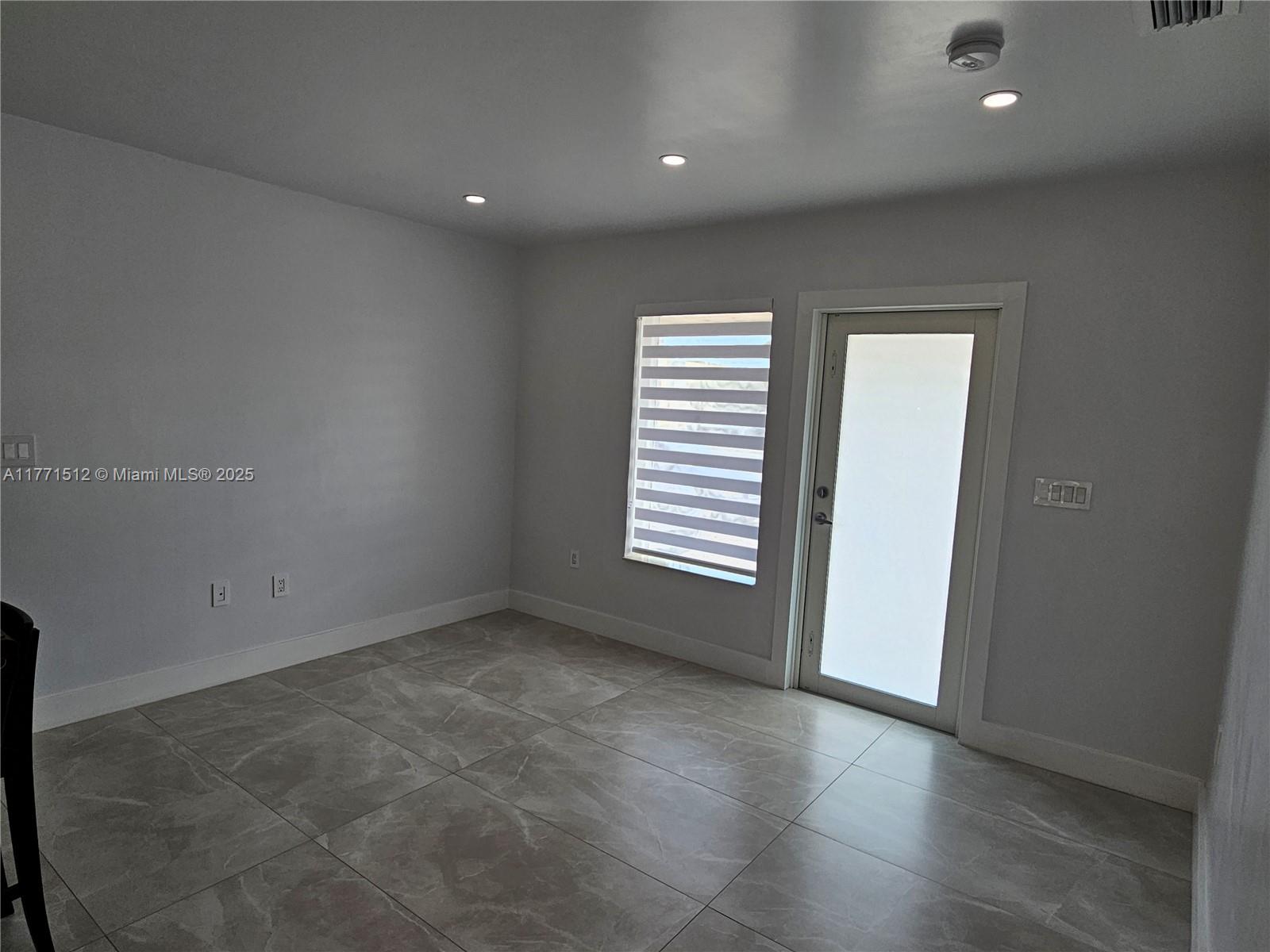 11445 Quail Roost Drive Miami, FL 33157 - Photo 3 of 33