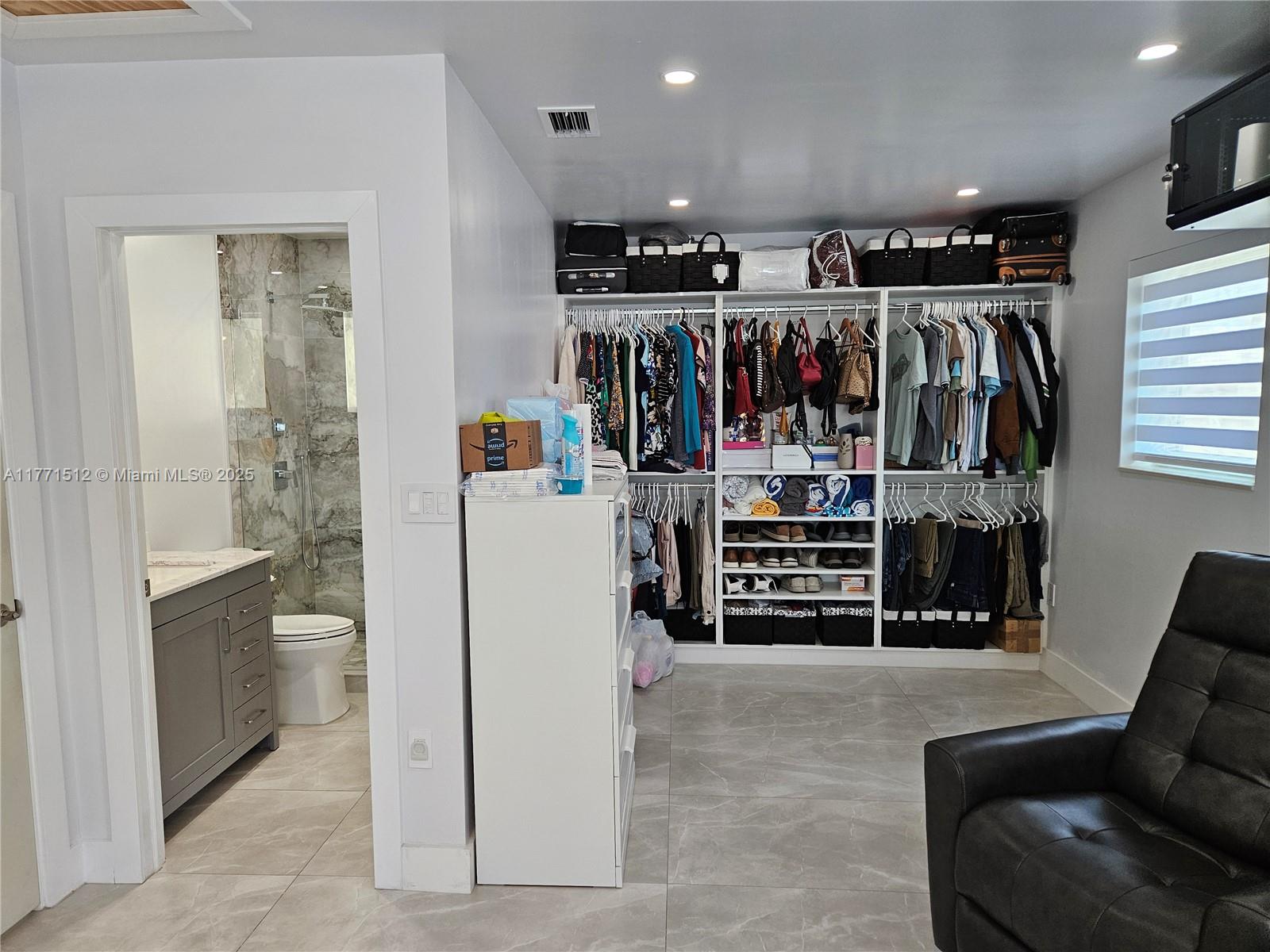 11445 Quail Roost Drive Miami, FL 33157 - Photo 9 of 33