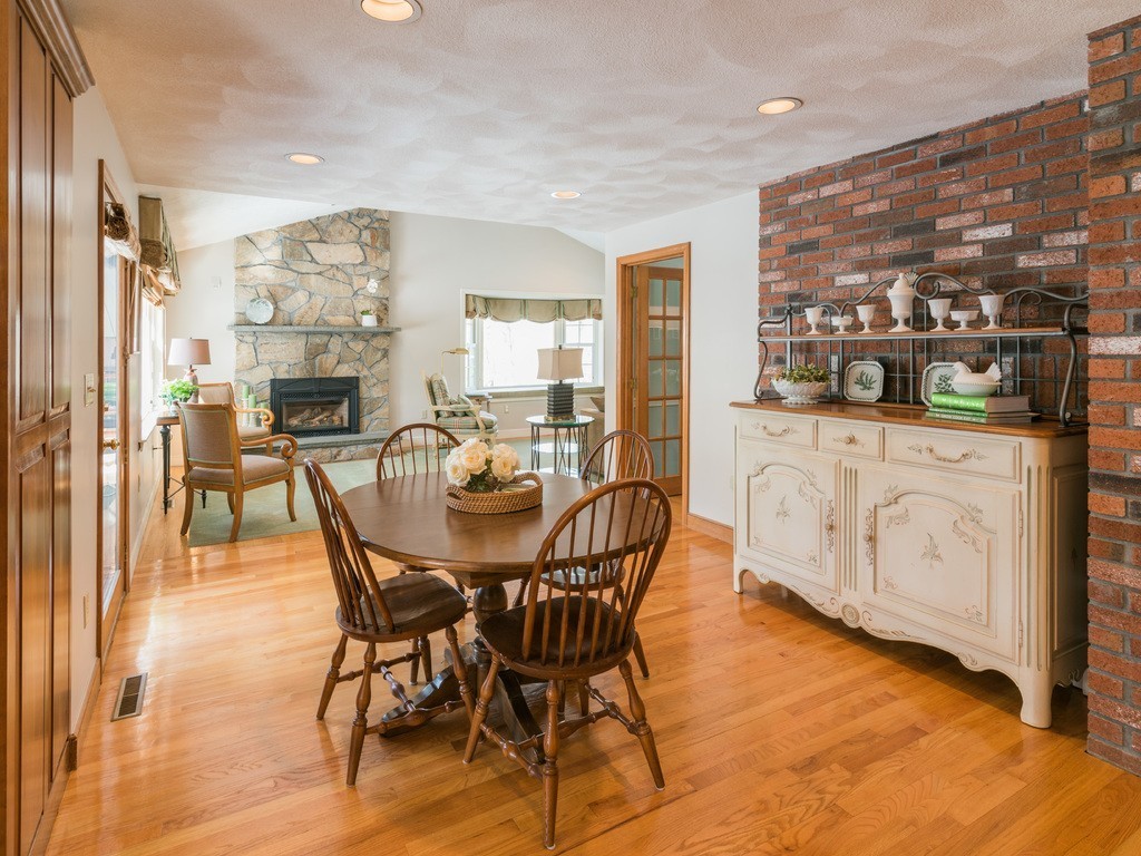 2 Meredith Path Natick, MA 01760 - Photo 17 of 25 Gallery Image 17