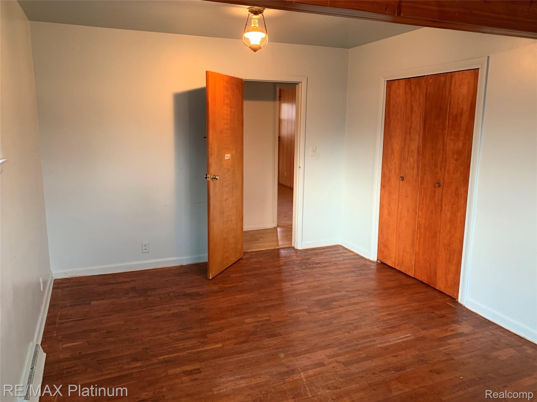 5239 Lennon Road Flint, MI 48507 - Photo 14 of 18 IMG_1549.jpg