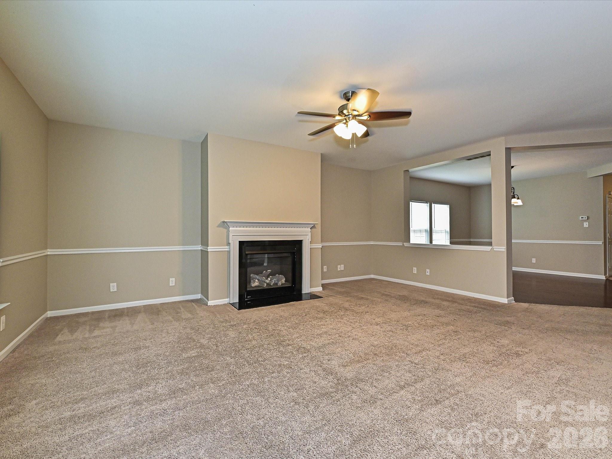 8318 Rockmoor Ridge Road Charlotte, NC 28215 - Photo 11 of 42 Gallery Image 11