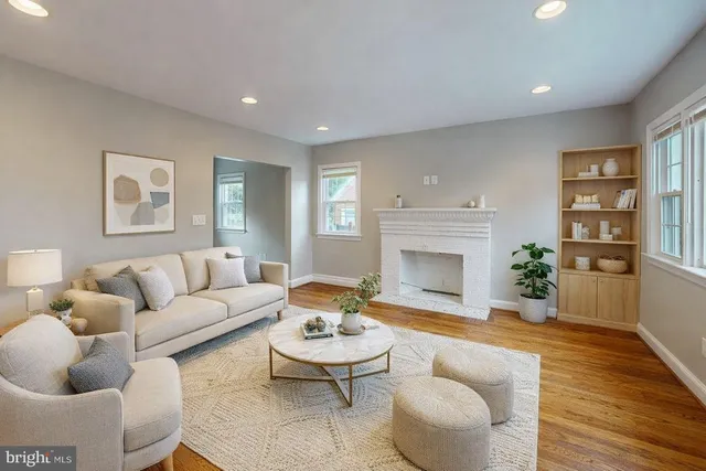 $2,650 | 3507 27th Avenue, Temple Hills, MD 20748