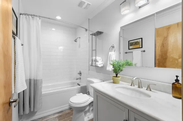 $369,000 | 704 Taylor Street, Unit 301, Nashville, TN 37208