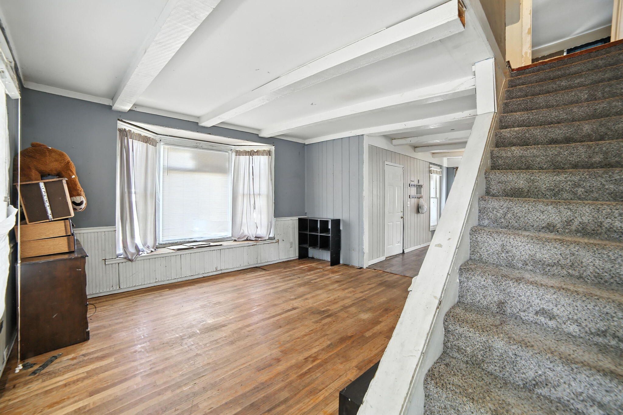 404 South Bridge Street Belding, MI 48809 - Photo 4 of 30 3-web-or-mls-IMG_9529 Evan Connor Stover