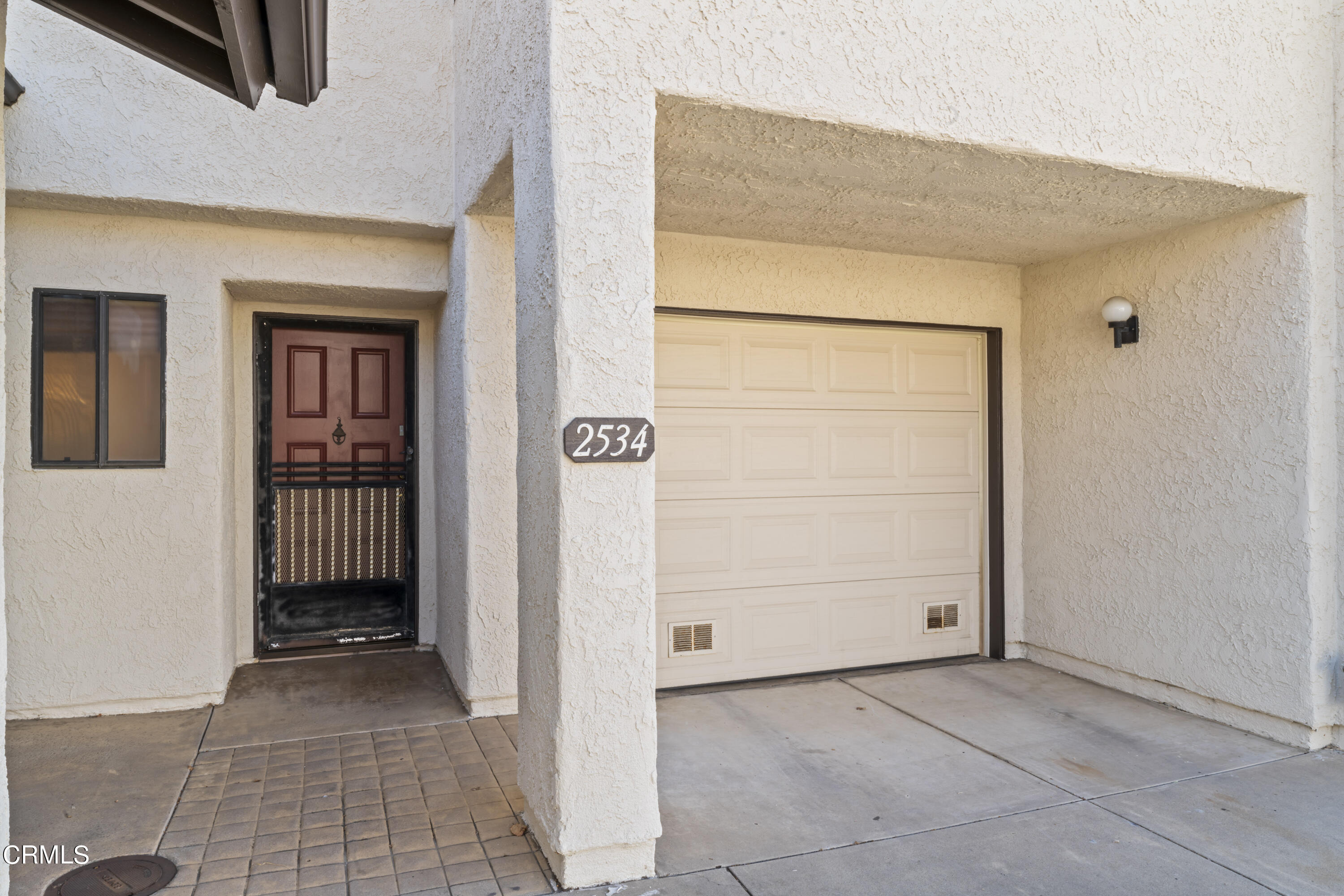 2534 Danube Way Oxnard, CA 93036 - Photo 2 of 33 photos_high_resolution_DSC00210