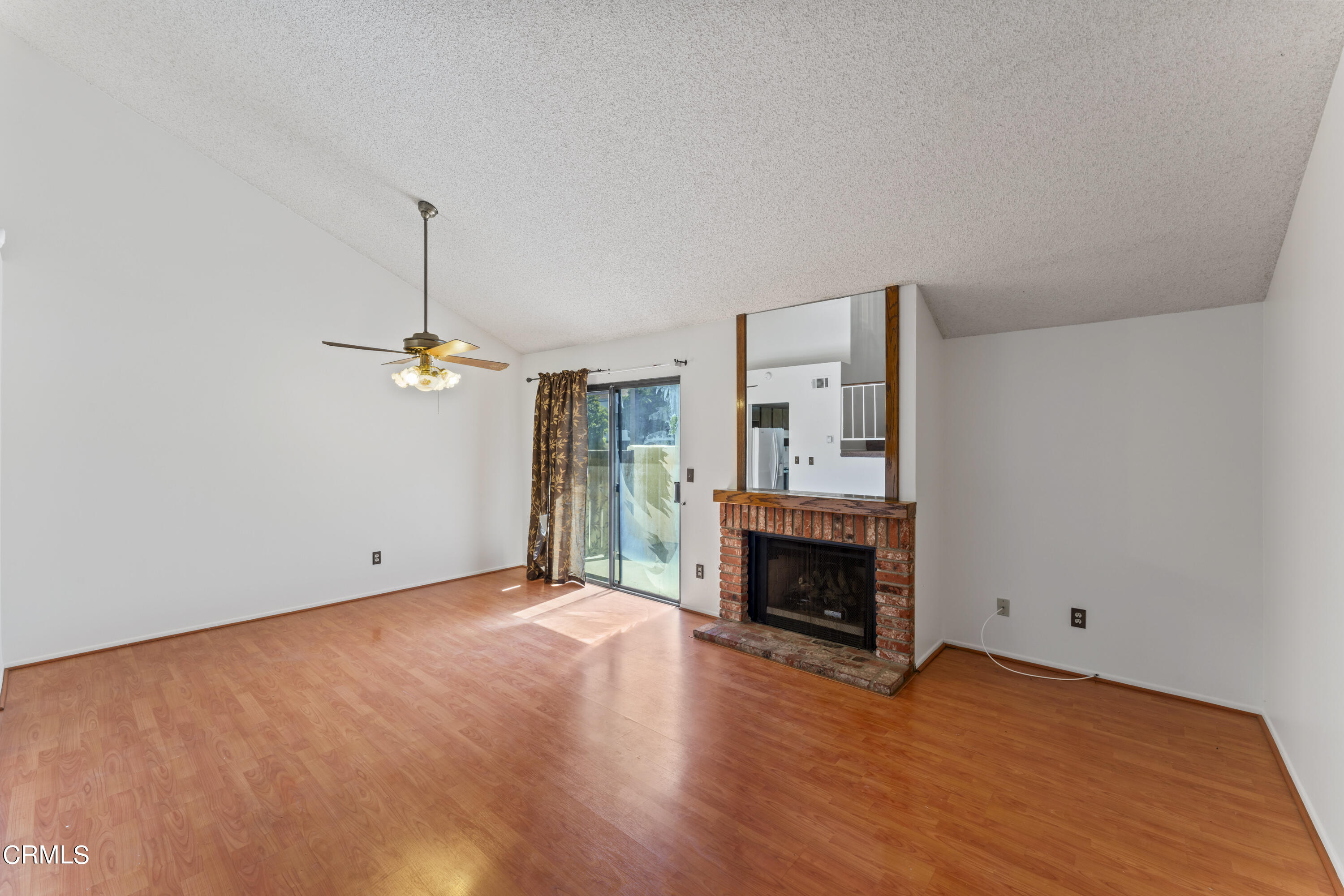 2534 Danube Way Oxnard, CA 93036 - Photo 4 of 33 photos_high_resolution_DSC00112