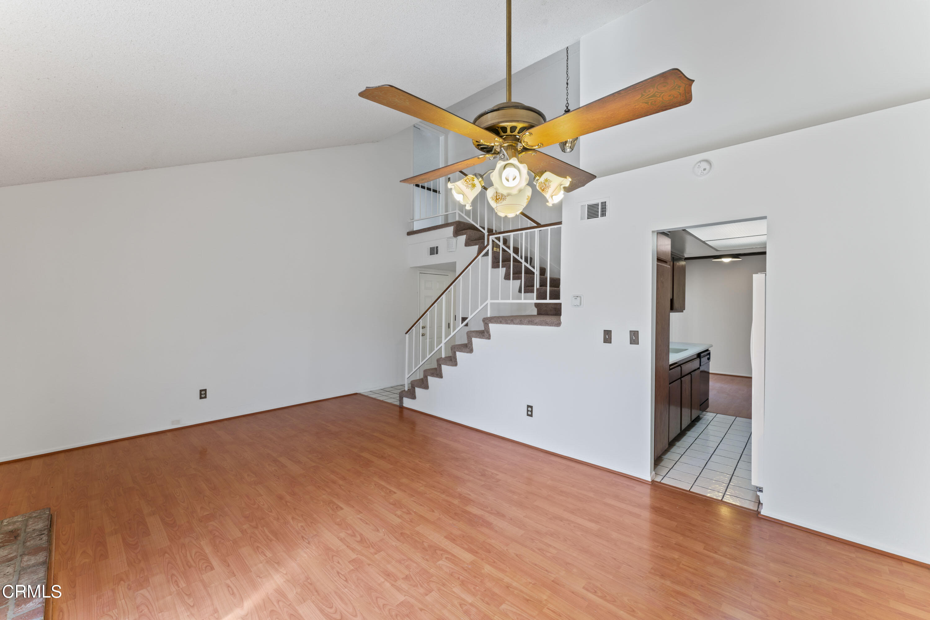 2534 Danube Way Oxnard, CA 93036 - Photo 5 of 33 photos_high_resolution_DSC00117